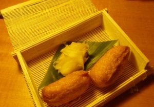 伏見稲荷でテイクアウト♪京都ならでの食文化を家庭で味わおう！